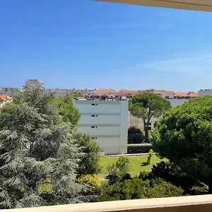 - 50m2 Au Calme, à Pieds Appartement