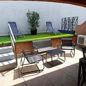 A 50 Metres De La Appartement