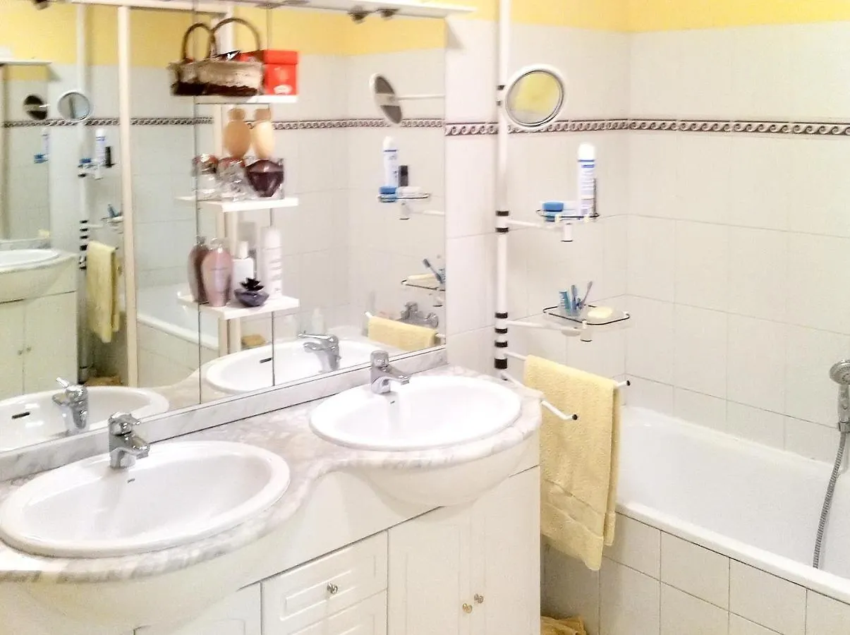 Apartment With 2 Bedrooms In Frejus With Balcony And Wifi France